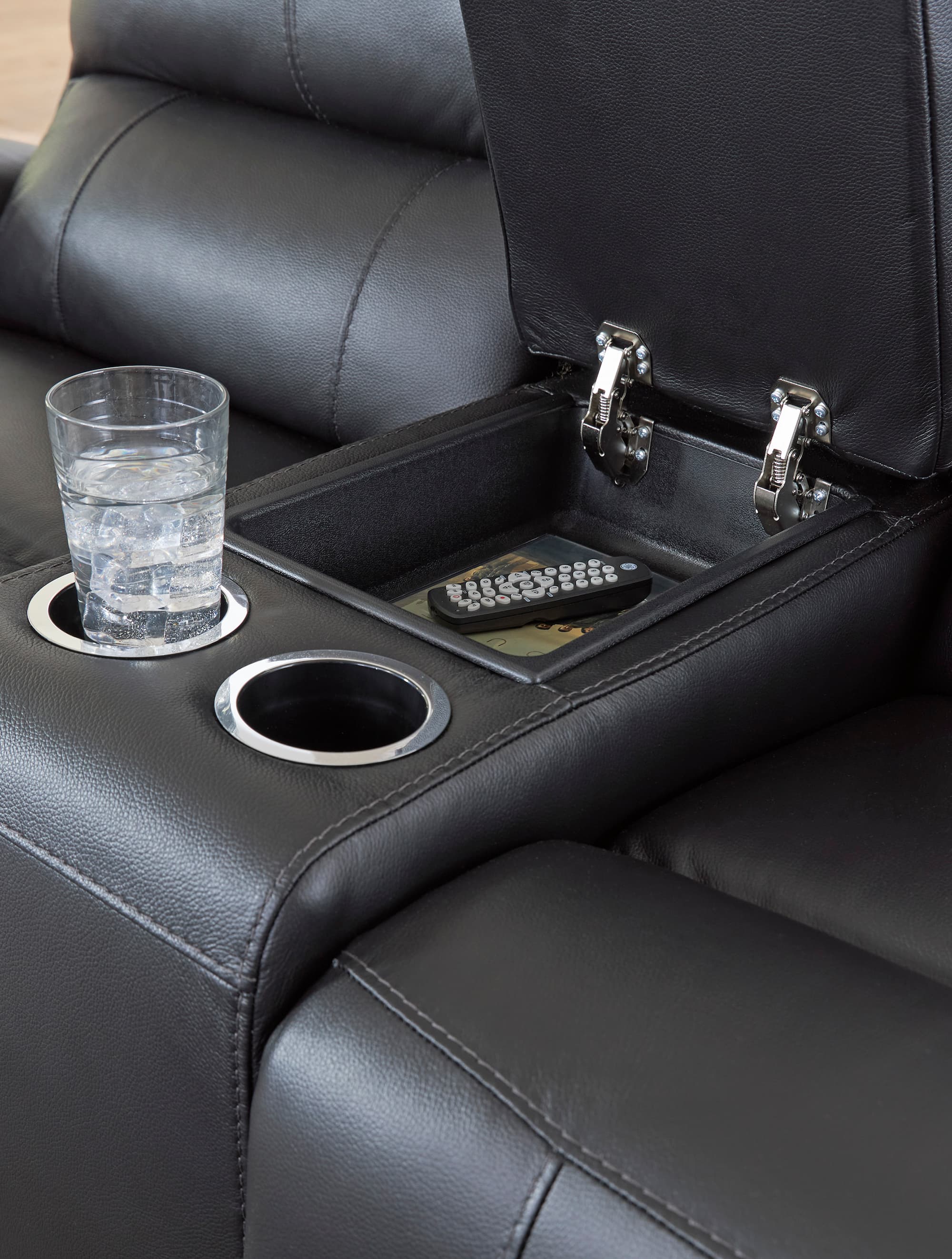 Danemere - двухместный диван-реклайнер