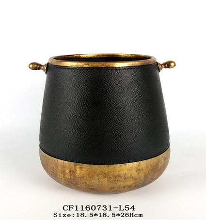 Vase/bowl for flowers