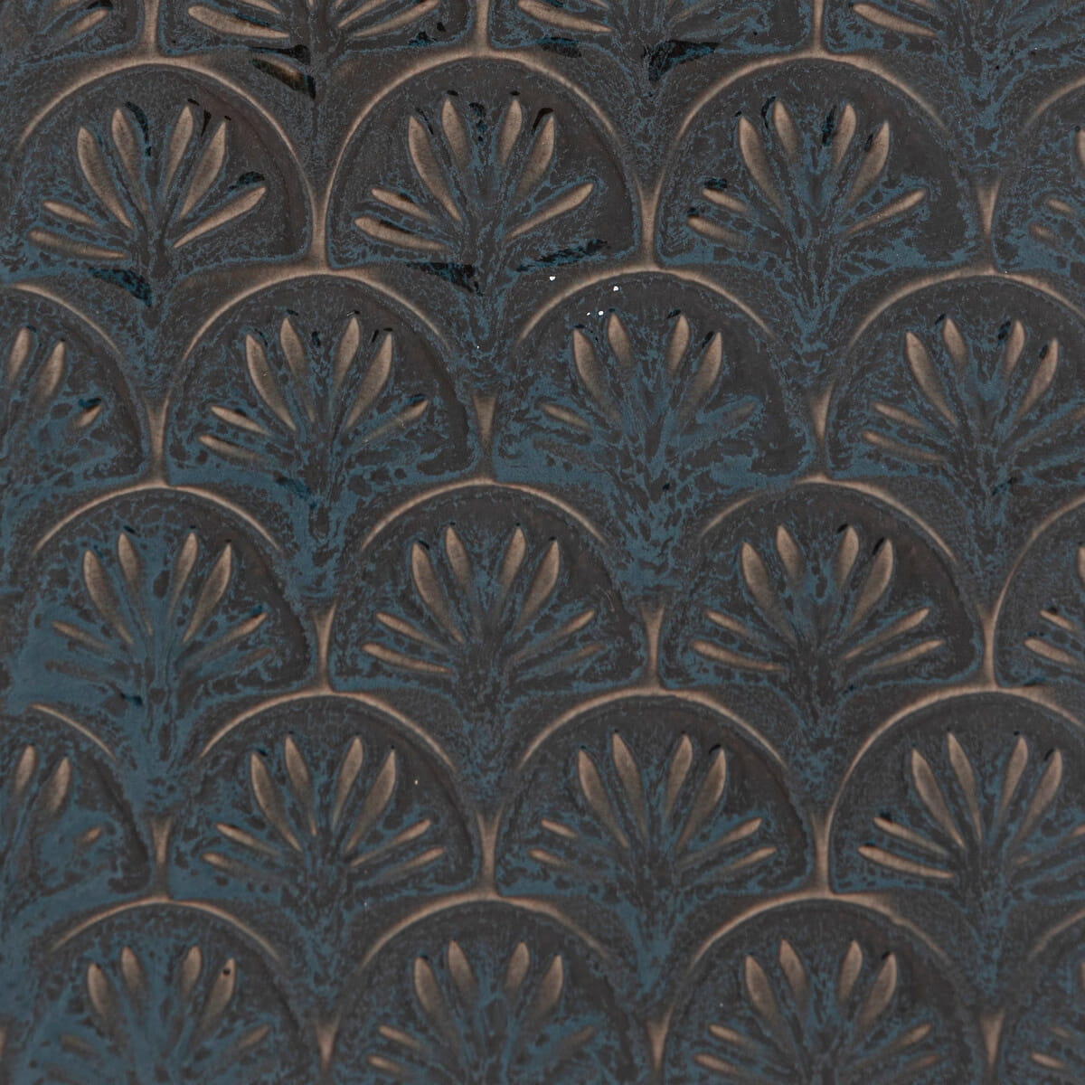 196671 Керамическая ваза серая