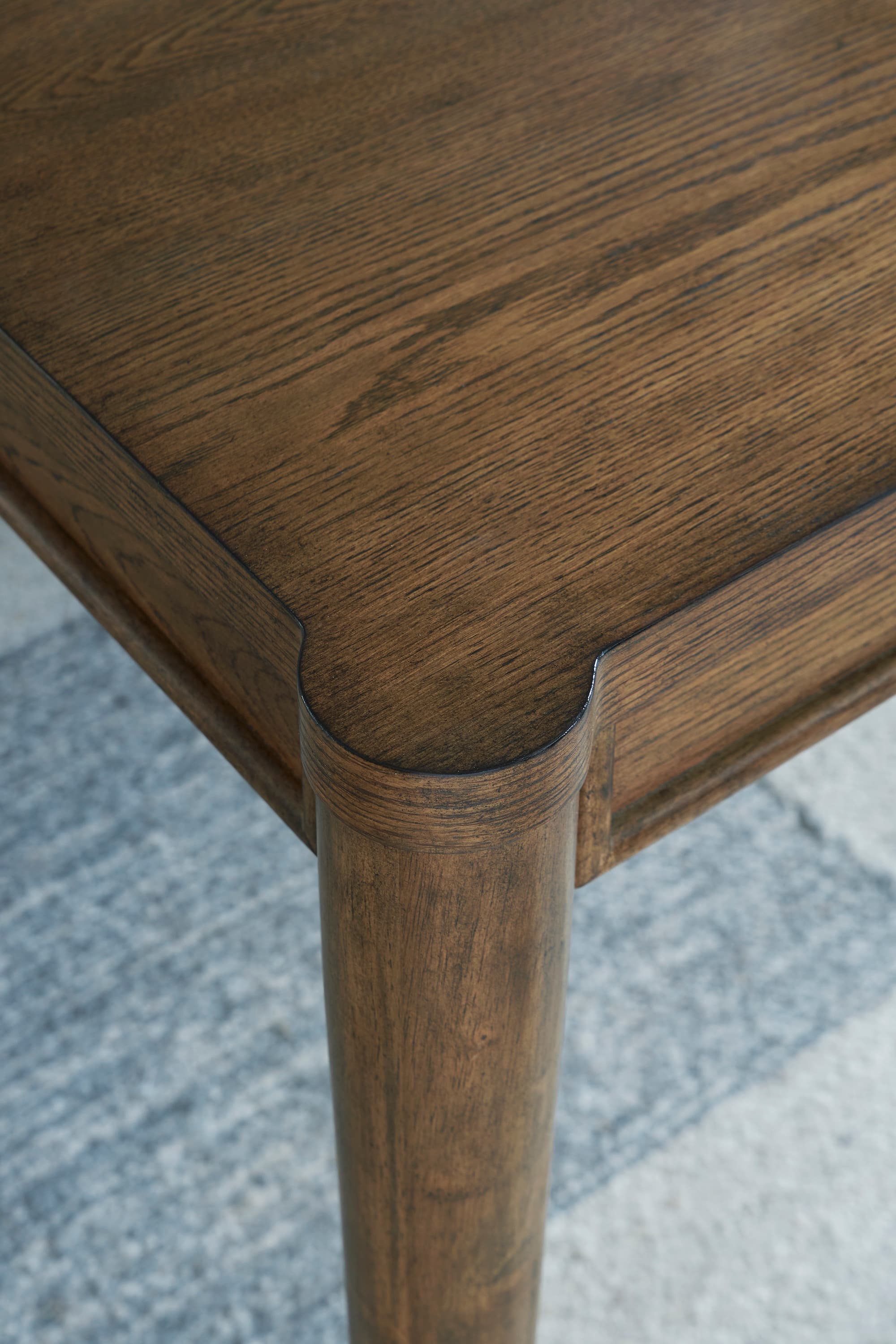 Roanhowe - обеденный сет (8 стульев)