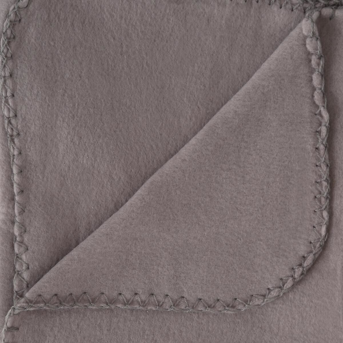 103870B Серый плед