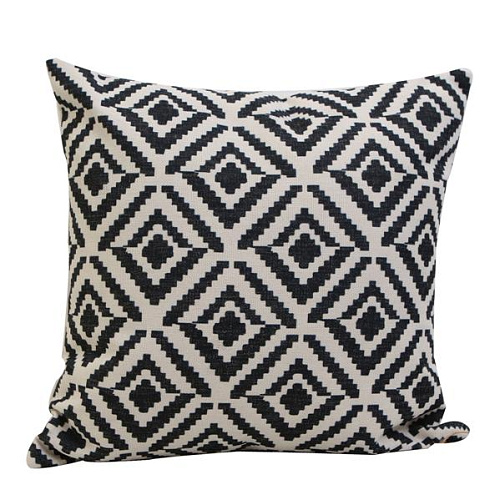 Cushion with geometric pattern