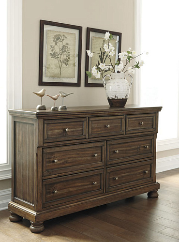 Chest of drawers Flynter