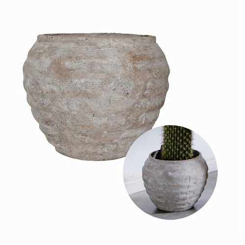 Vase with epoxy resin insert