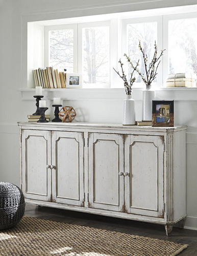 Accent chest of drawers Mirimyn Antique White
